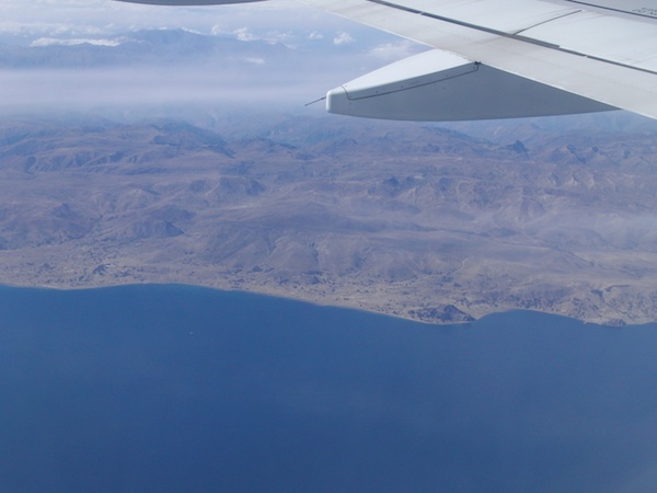 Titicaca Lake in the south of Peru forms the border with Bolivia and is renowned for its size and altitude: At almost 4.000 metres, it literally takes your breath away! Titicaca Lake in the south of Peru forms the border with Bolivia and is renowned for its size and altitude: At almost 4.000 metres, it literally takes your breath away!