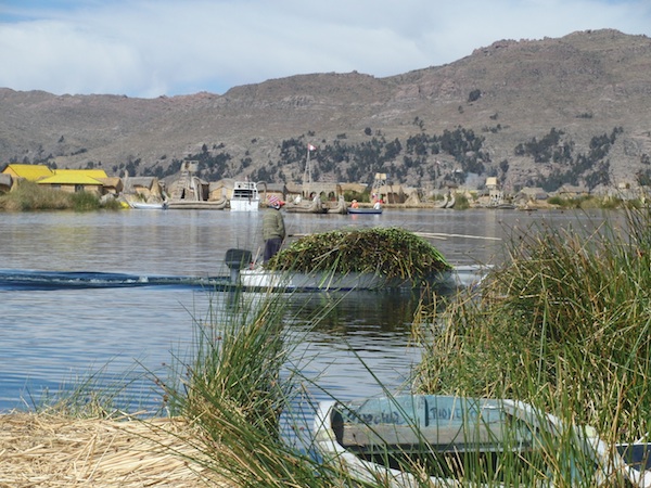 Many local Uros have now traded totora, or reed boats, against motor-powered boats bought in Puno.