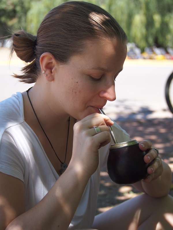 I have decided I LOVE Mate Tea. And will buy myself a "Calabaza" (pumpkin, the name of the cup) any time soon ... watch out for more pictures like these :)