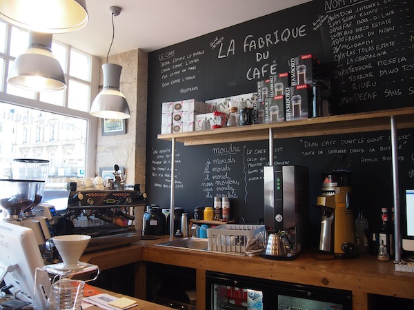 Mornings are best started by a visit of “La Fabrique Du Café” in the centre of Limoges.