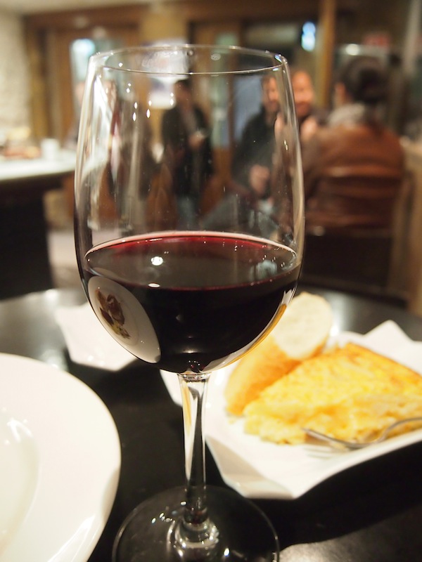 At the end of my culinary short-term visit, I toast to a beautiful day with a wonderful glass of Ribera del Duero. 