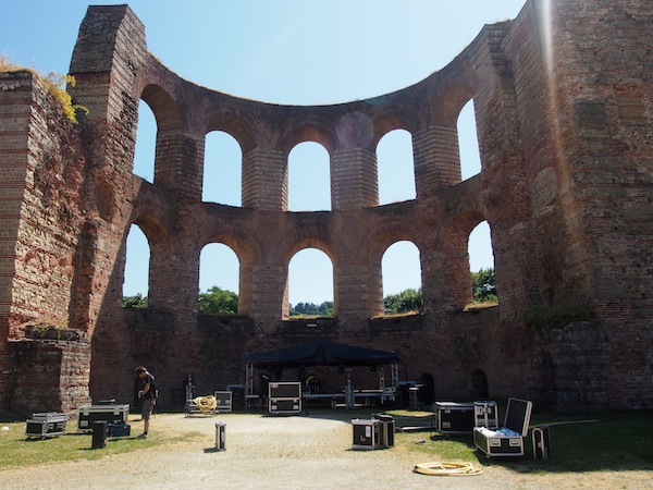 City walk in Trier, following the traces of the Romans: The former (and unfinished) Caldarium of the Roman baths is home to rock concerts and other events today.
