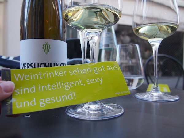 „Sexy, intelligent, healthy“ ... this is what you like to hear about wine drinkers, if you are one yourself. Hehe.