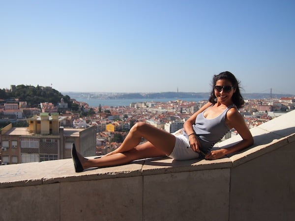 Genussvoller Zwischenstop auf den Hügeln über der Altstadt Lissabons mit meiner lieben Bianca ...