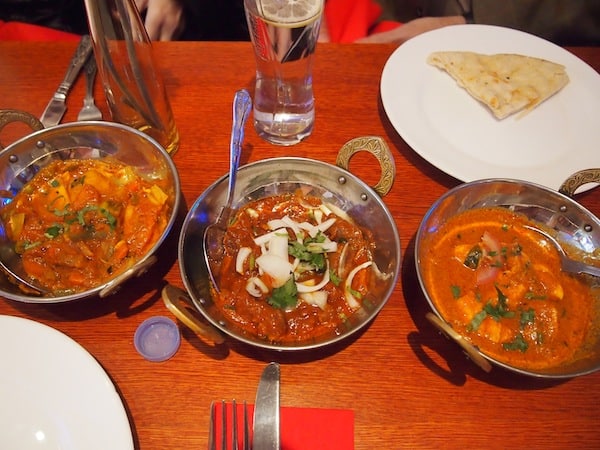 Great curries on display at the "Aladin" restaurant, voted among the best Indian restaurants in London!