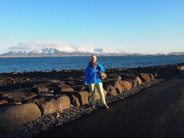 On the second day of my visit, Iceland offers me this picture-post-card opportunity to say Hello to the world! :D