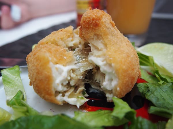 And so is this delightful "bola" croquet filled with chicken, cream cheese & seasonings to match, served at Boteco Copacabana Brazilian Food & Tapas.