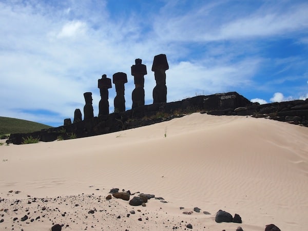 ... sowie die ewig faszinierenden Moai.