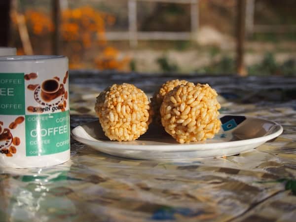 Or how about sweet rice balls with coffee for breakfast on a peaceful deck terrace on a sunny winter morning?