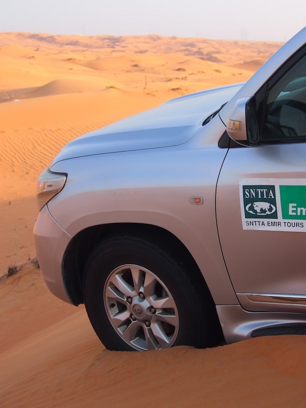 Three days into my travel time of Sharjah, we embark on an adventure of a kind: A real desert safari ...