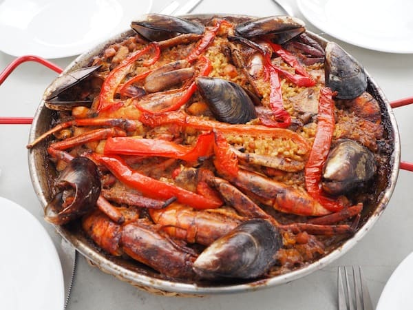 Arroooooos … Love this seafood classic that is served almost everywhere. Be sure to ask for "Arrós", not Paella.!