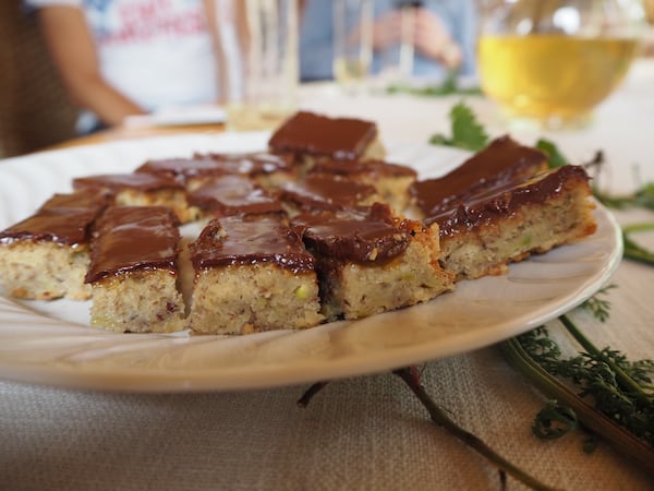 Vom selbstgemachten Zucchini-Kuchen träume ich heute noch ...!