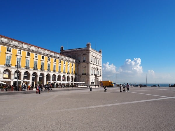 Walking off those calories is best achieved by crossing the city all the way down to Praca do Comércio ...