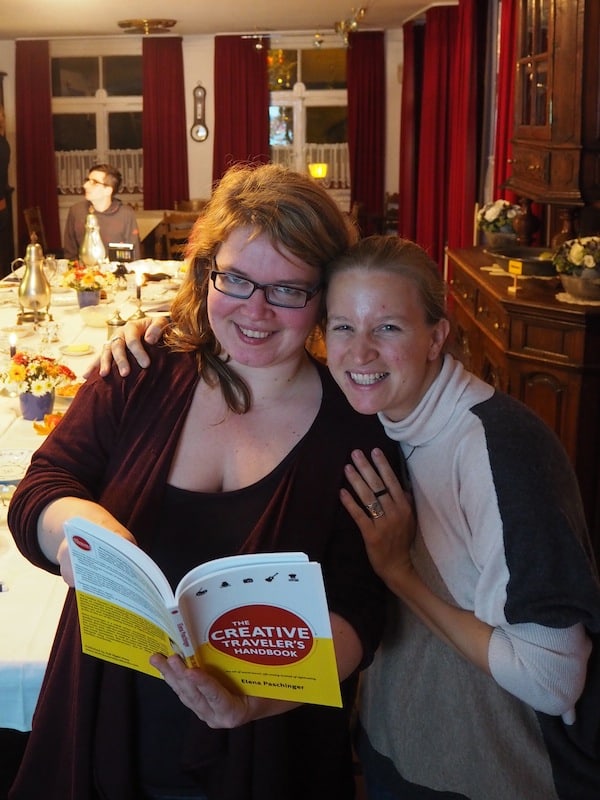 Having just arrived from my book launch event in London, I seize the opportunity of handing my friend Janett a brand-new copy of "The Creative Traveler's Handbook" ...