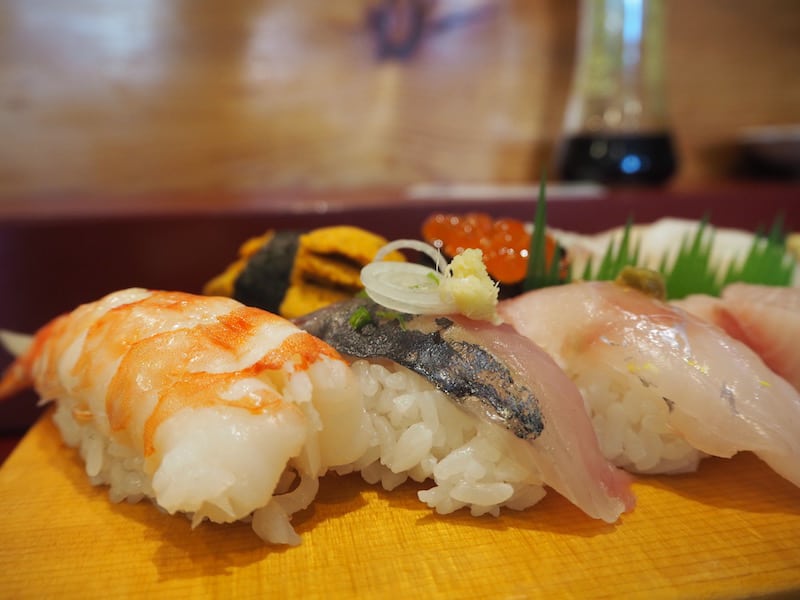 Unser Tipp für alle Feinschmecker lautet zudem: Shima ya Sushi ...