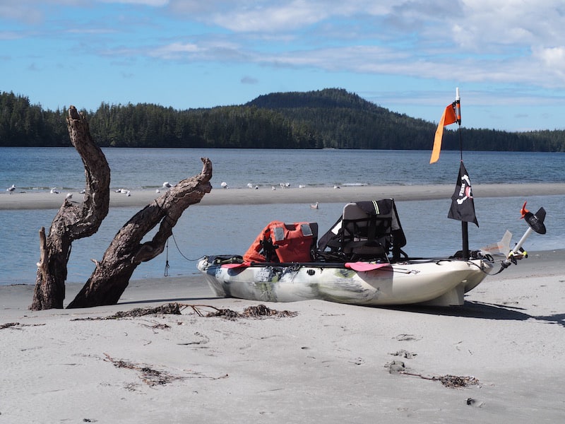 ... are a mere stone's throw away from the beach, which offers kayaks for rental and welcomes day trippers to stop and swing by, too ...