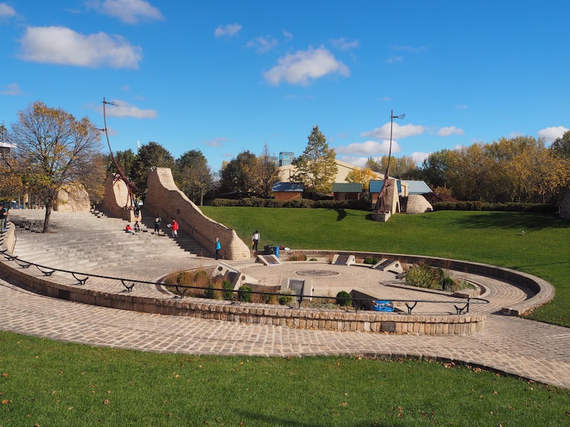 The Forks is a historic, green & meeting site right inside of Downtown Winnipeg, where local Aboriginal people are said to have lived for at least 6.000 years, if not much longer.