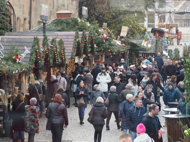 ... mal vom Weihnachtsmarkt-Getümmel abgesehen ...