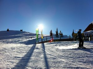 Alternative Winterfreunden zu Schifahren? Schwierig angesichts des Gefühls, welches begeisterte Ski-Hasen & Snowboarder wie wir an diesem Tag verspüren. Was meint Ihr?