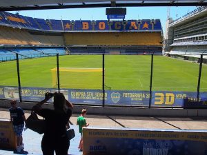 Das Stadion-Museum gibt die Atmosphäre nur indirekt über Aufzeichnungen wieder, die hier während der Spiele herrschen muss: Fußball in Argentinien ist mehr als eine Religion - er bedeutet einfach alles.