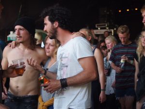Cool muss man sein: Festival People in Roskilde.