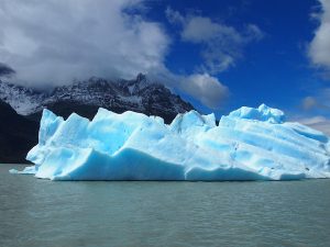Das tiefblaue Gletschereis im Nationalpark Torres del Paine im Süden Chiles beeindruckt mich auch heute noch ungemein.