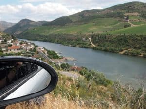 Mein Roadtrip verleiht dem Landschaftserlebnis noch frischen Wind um die Ohren und gute Musik im Ohr!