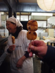 Appetizer time: "Mochi" sweet, sticky rice ball street food in Kyoto!