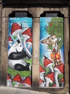And so is the local Street Art Graffiti: Can you spot the panda drinking wine plus the giraffe wearing sardinha earrings?!