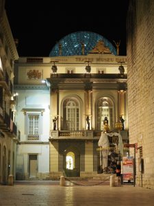 … who have come to enjoy his birthplace, as well as the chosen place for his unique, world-famous "Teatre-Museu Salvador Dalí" in Figueres ...