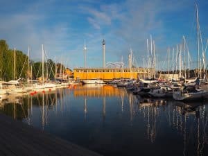 Wunderschön, die Stimmung am Bootshafen von Stockholm ...