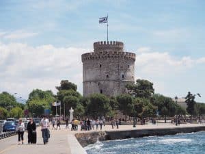 Der weiße Turm, eines der vielen historischen Wahrzeichens Thessalonikis ...