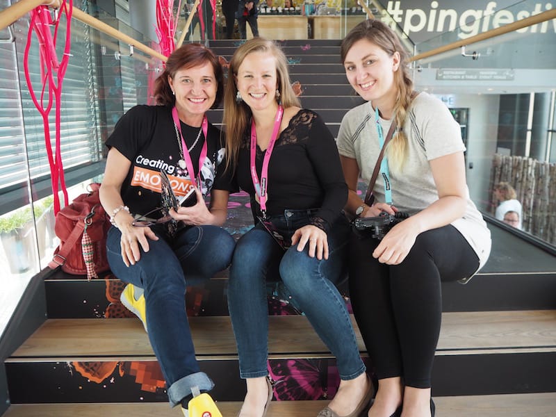 Love meeting more of my wonderful friends from all over the world, Annika from Finland here (on the left) and Nienke from the Netherland on the right.