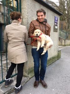 Mein Bruder Julian mit Flausch-Wonneproppen auf dem Arm ...