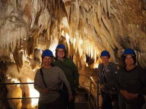 Wenig später besuchen wir die eindrucksvollen Obir Tropfsteinhöhlen, die durch Zufall im Zuge des früheren Bergbaus hier in der Region entdeckt wurden ...