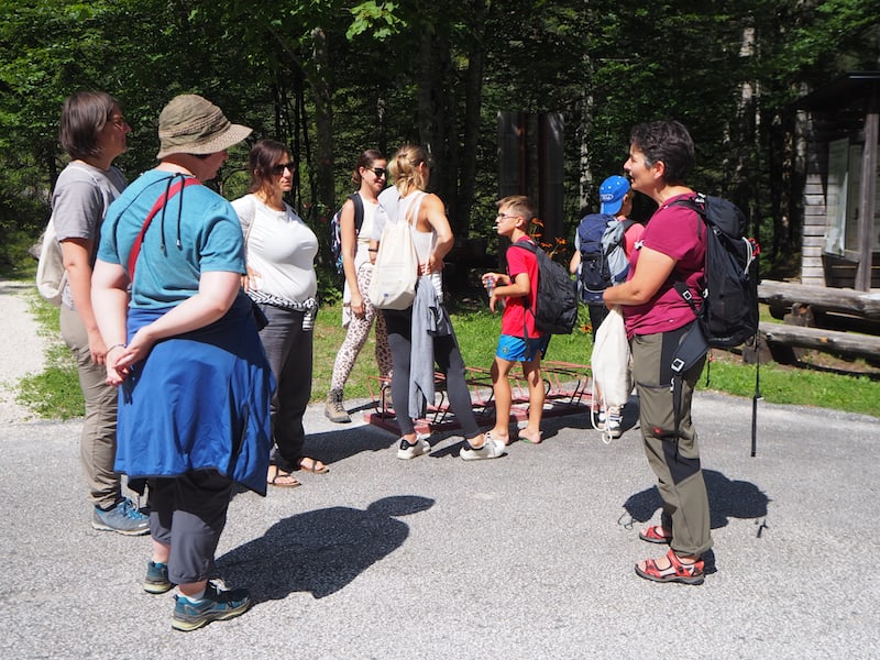 ... Antonia vom "UNESCO Global Geopark" Karawanken erklärt uns alles, was wir zum Park wissen müssen ...