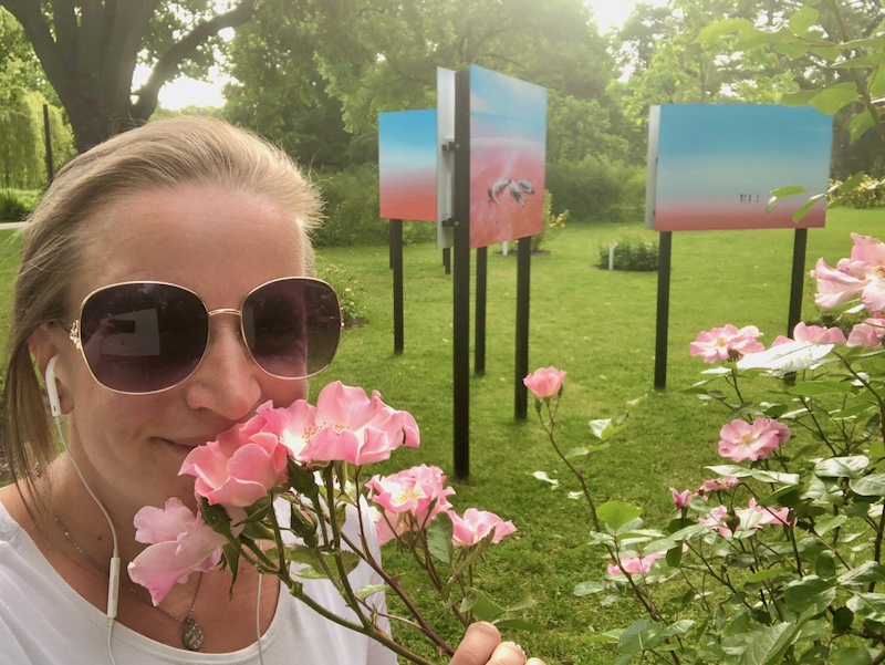 Selfie wie zum Beweis: Joggen, Rosen + Fotofestival in Baden bei Wien geht. Sehr gut sogar. 