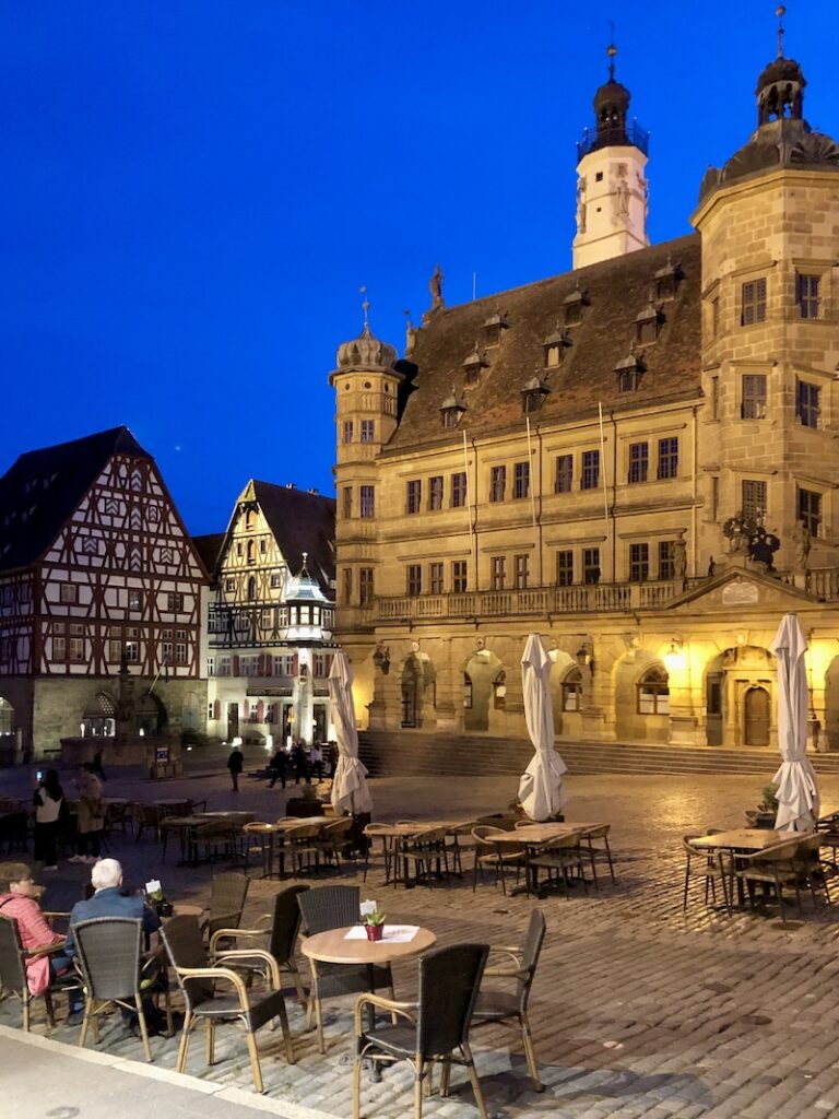 Nachts ist Rothenburg aber auch wirklich besonders schön.