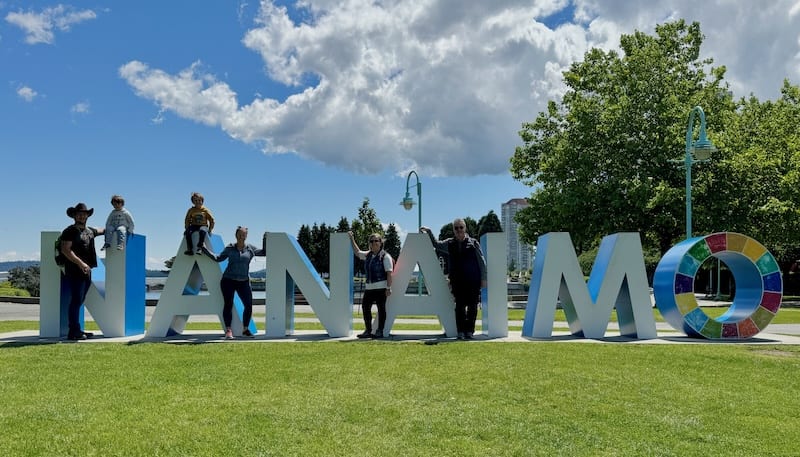 We spend the day walking by the sea, visiting playgrounds, shopping and visiting the Nanaimo City Museum.